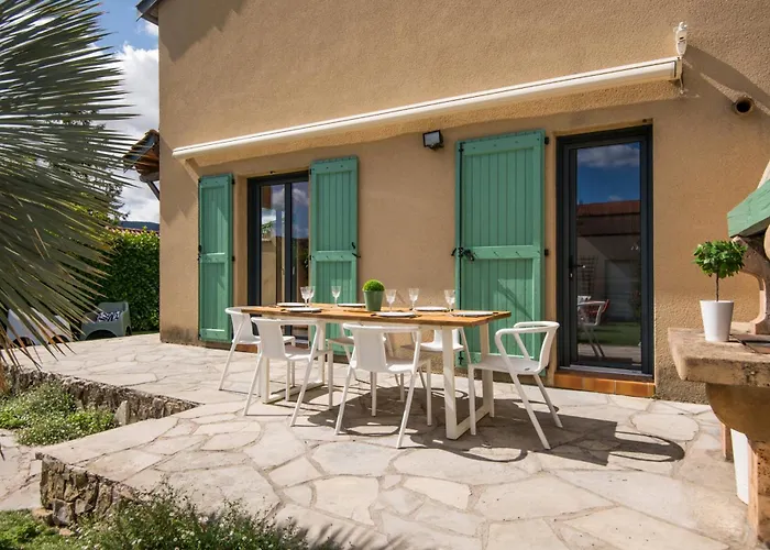 Le Nid Des Ailes Piscine Jardin Parking Centre-ville Apartman *